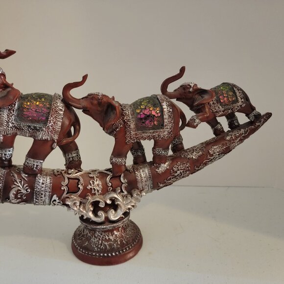 Elephant Family Of 3 Walking On Tusk Bridge -New - Picture 2 of 10